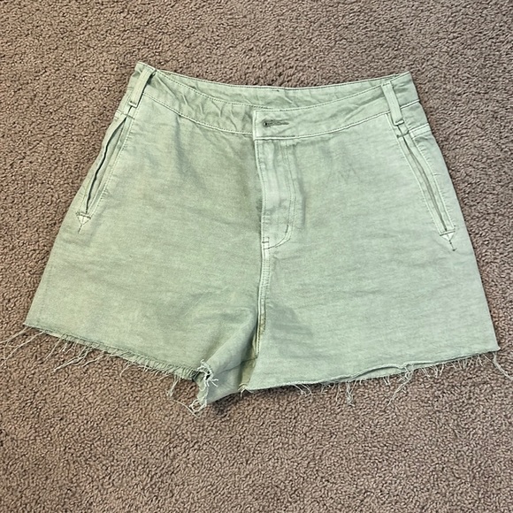 Pants - Miou Muse Jean shorts light safe green, medium